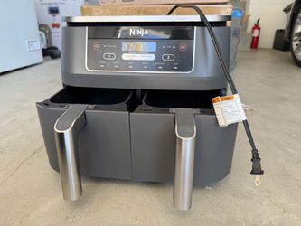 Ninja 2 Basket Air Fryer w Dual Zone