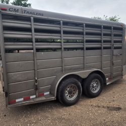 16' 2017 CM Livestock Trailer 
