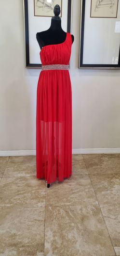 Red evening womens gown size M