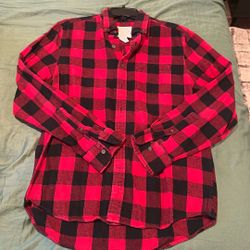 St. John’s Bay Men’s Flannel Shirt – Red & Black Buffalo Plaid