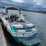 2020 Malibu 25 LSV Wakesetter