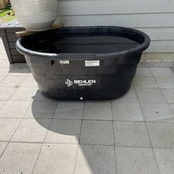 Belhen 150 Gallon stock Tank