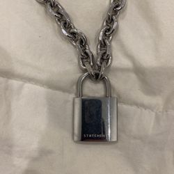 Statement Choker Neclace  17”