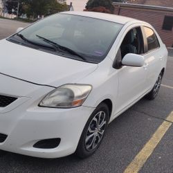 2012 Toyota Yaris