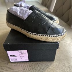 Used Chanel Black Lambskin Leather CC Espadrille-Size 38