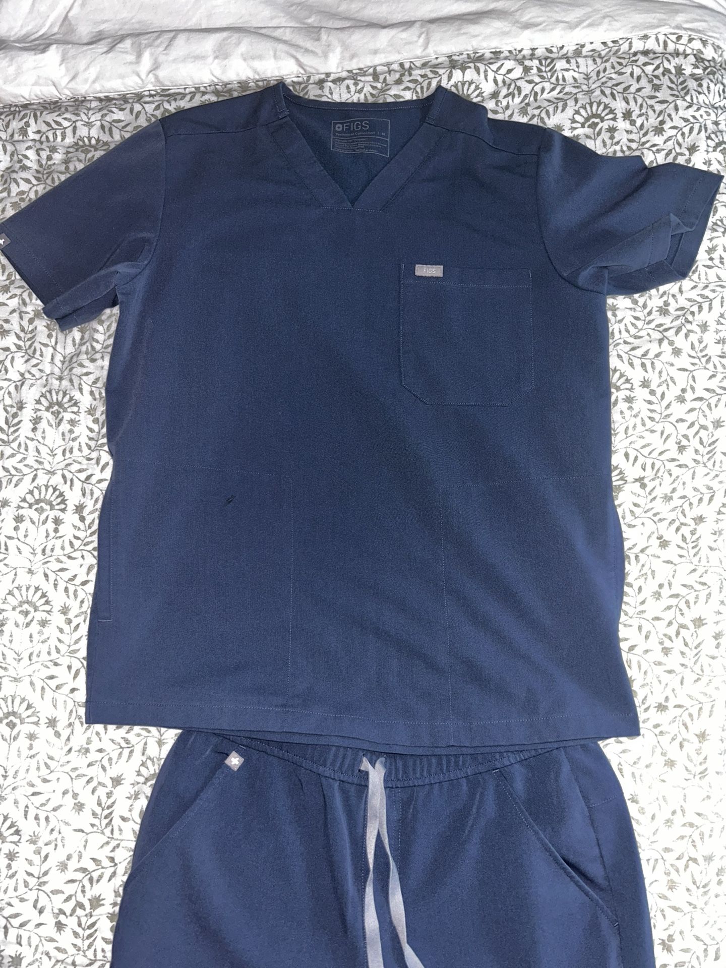 Figs Scrubs Set (men’s medium)