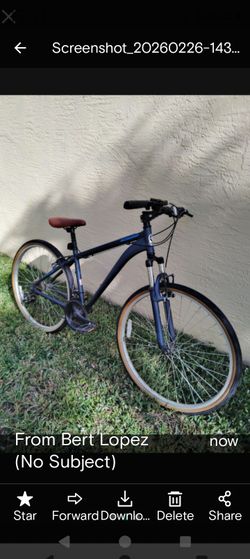 Schwinn Trailway 28 Inch Hybrid Bike. Aluminum Frame. Alloy Front Suspension Fork. 21 Speed Shifter. Alloy Linear Pull Brakes. Alloy Rims