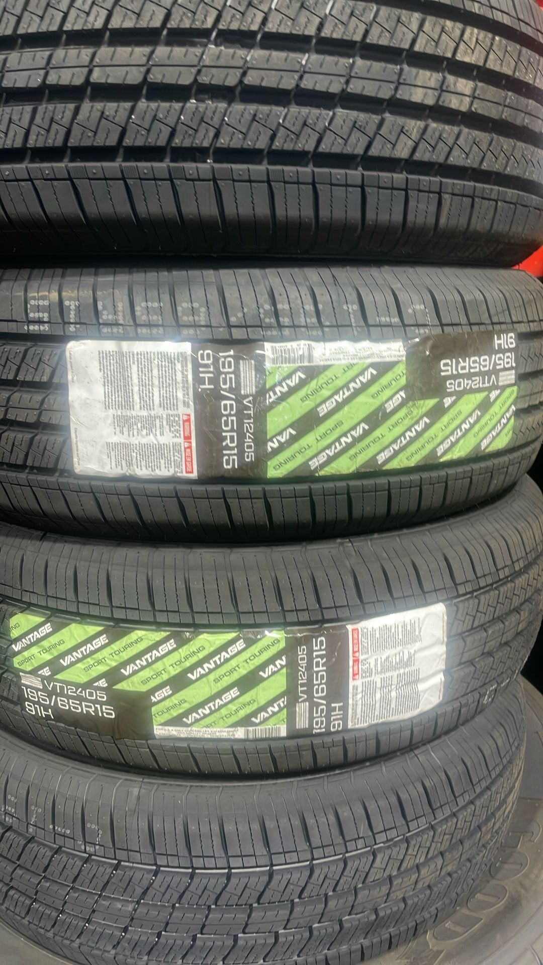 195-65-15 New Set