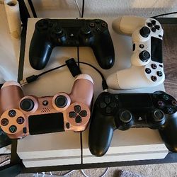 ***Pending Sale On Another Platform*** PS4, 4 Controllers, 1 Headset, and 11 Games (Disc)