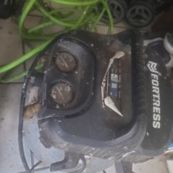 Fortress 6 Gallon  Tank Air Compressor  With 50 Ft. Air Hose