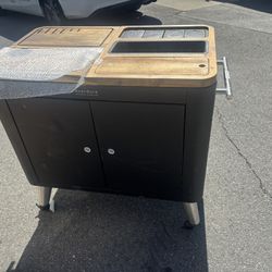 Everdure 40" Mobile Prep Kitchen