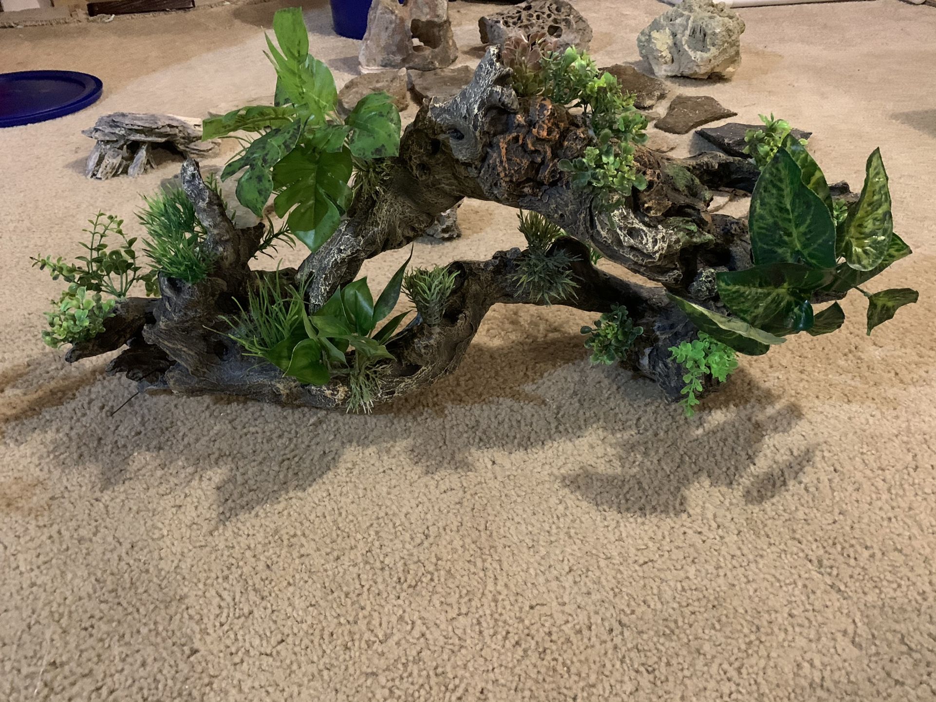 Aquarium Decor And Rock