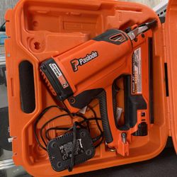 Paslode CFN325XP Cordless Framing 30 Degree Nailer 