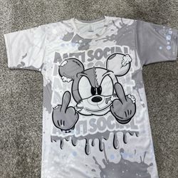 Anti social graphic tee🔥