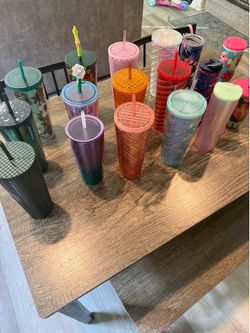 Lots of starbucks cups