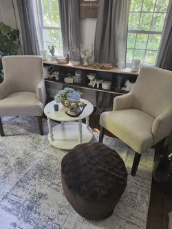Side 2 Chairs, Coffee Table And Ottoman