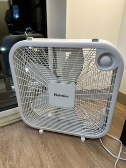 Holmes fan