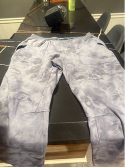 Men’s Lululemon XL Pants