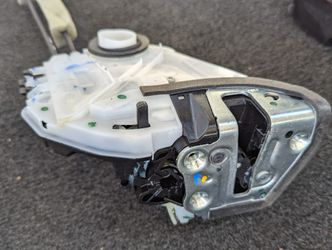 2020 Honda Accord Rear Passenger Side Door Lock Actuator