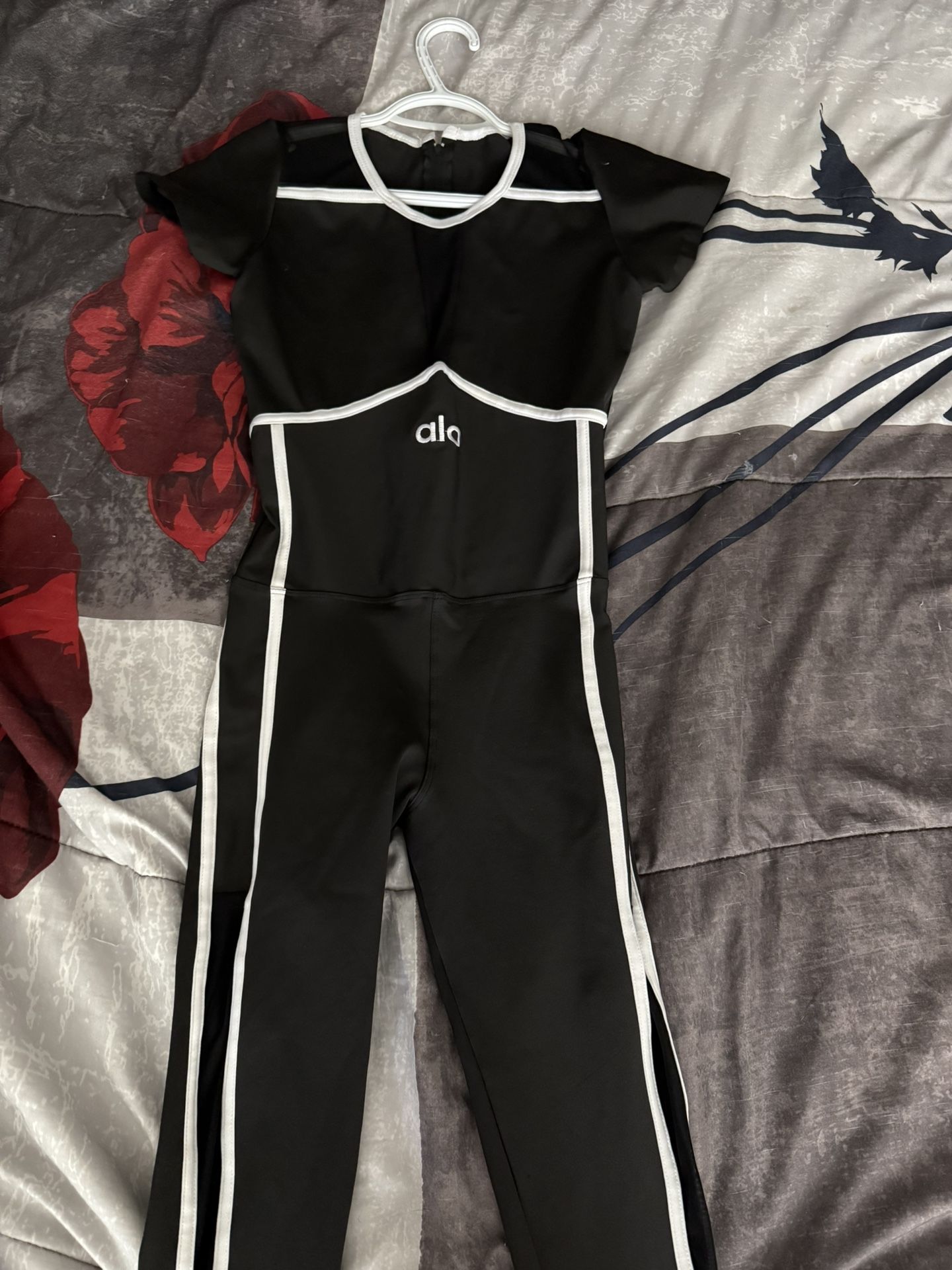 Women’s Jumpsuit 