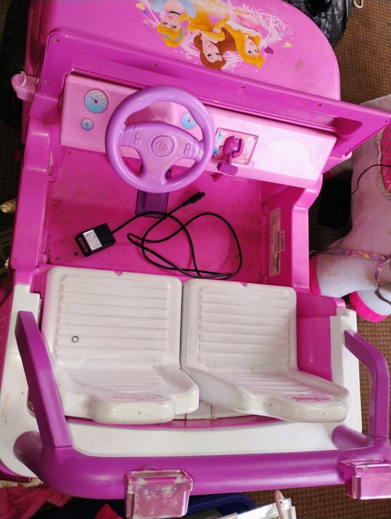 Princesses Jeep