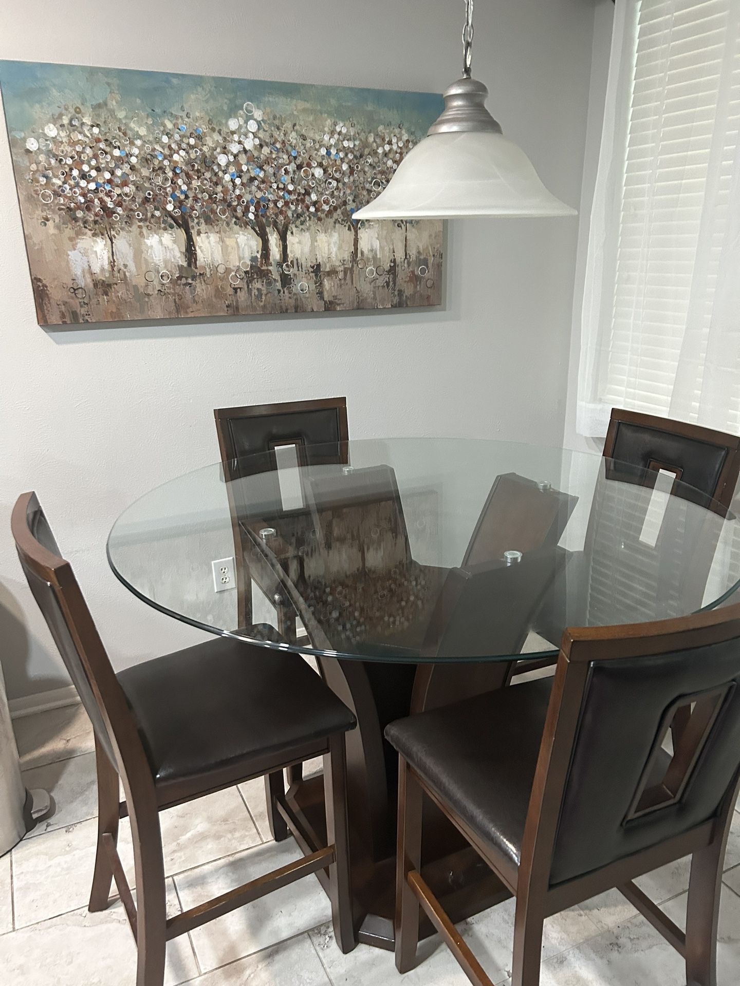 Kitchen Table & Bar Height Chairs