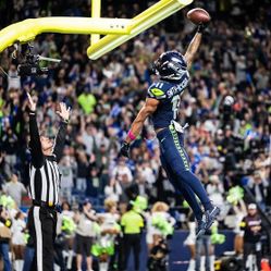 3rd Row Section 338 - 2 Aisle Tickets