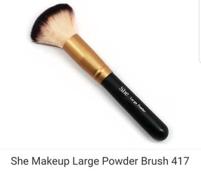 SHE brand of makeup brushes