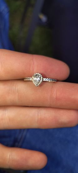 Size 7.5 925 Pandora ring