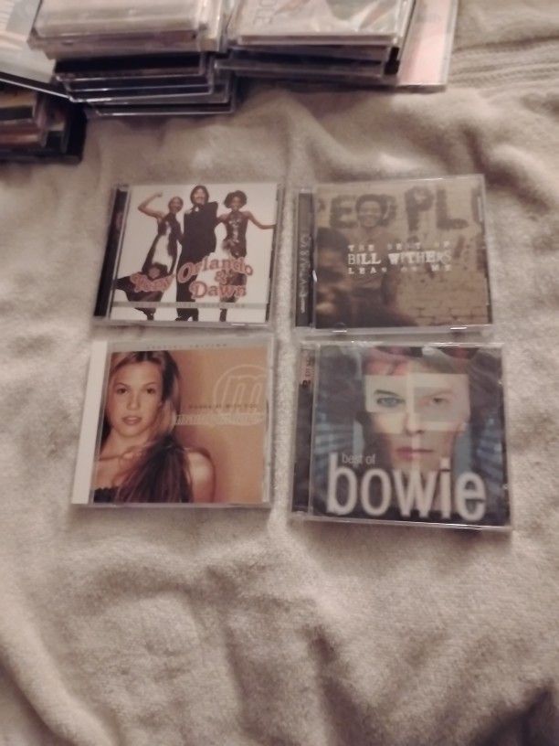 4 CDs