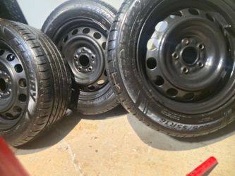Touring 225/55/16 set of wheels and tires