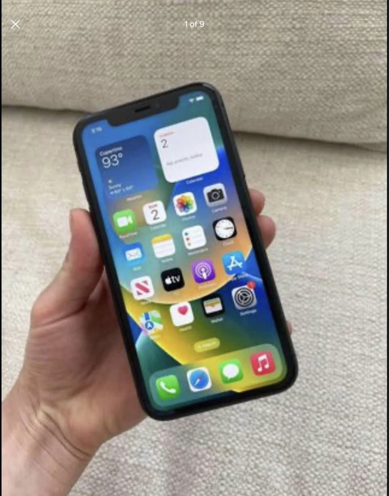 iPhone 11 Unlocked (like New )