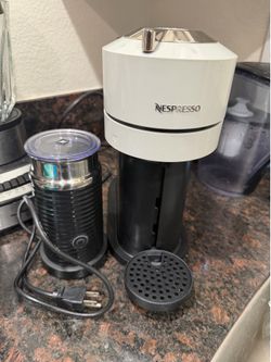 Nespresso w/ cold and hot frother
