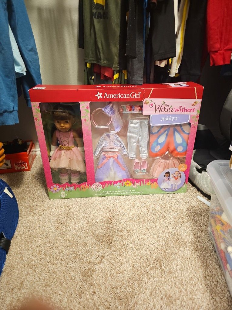 American Girl Wellie Wishers "Ashlyn" Doll Set
