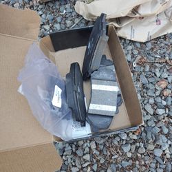 2014 Jeep Cherokee  Rear Brake Pads