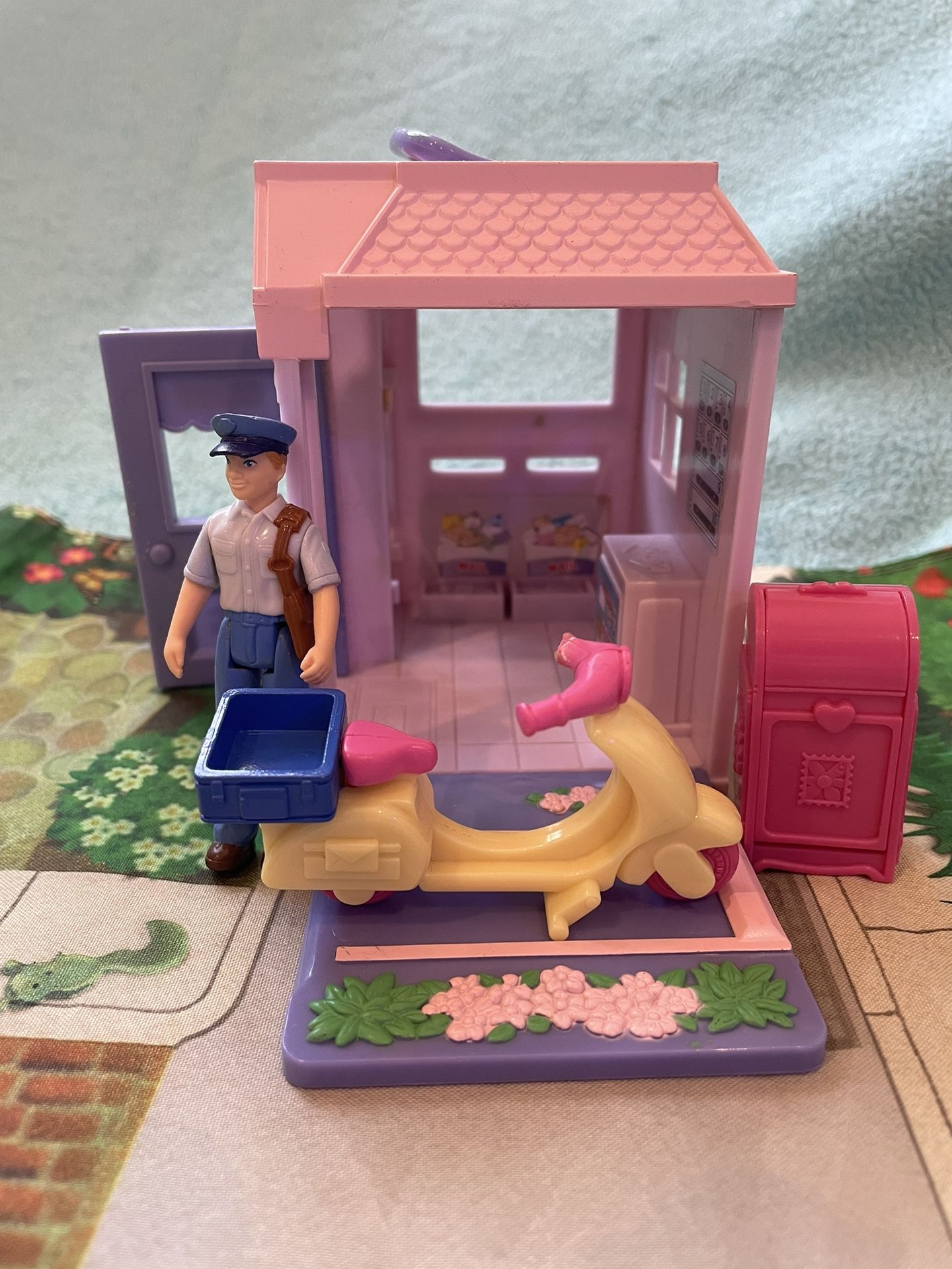 Sweet Streets Post Office Playset