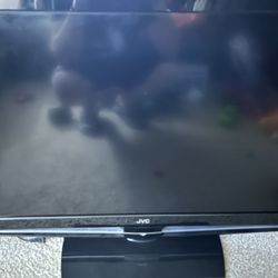 JVC 40”  TV