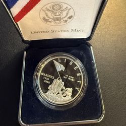 Commemorative United States marine corps 230th anniversary silver dollar