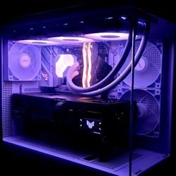 RTX 5080| 7950X3D| 4TB| 64GB| WHITE