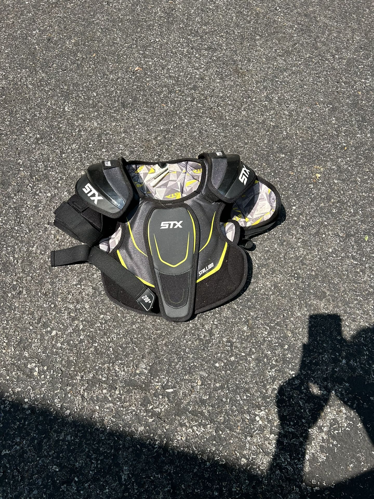 STX Stallion Lacrosse Chest Protector And Gloves