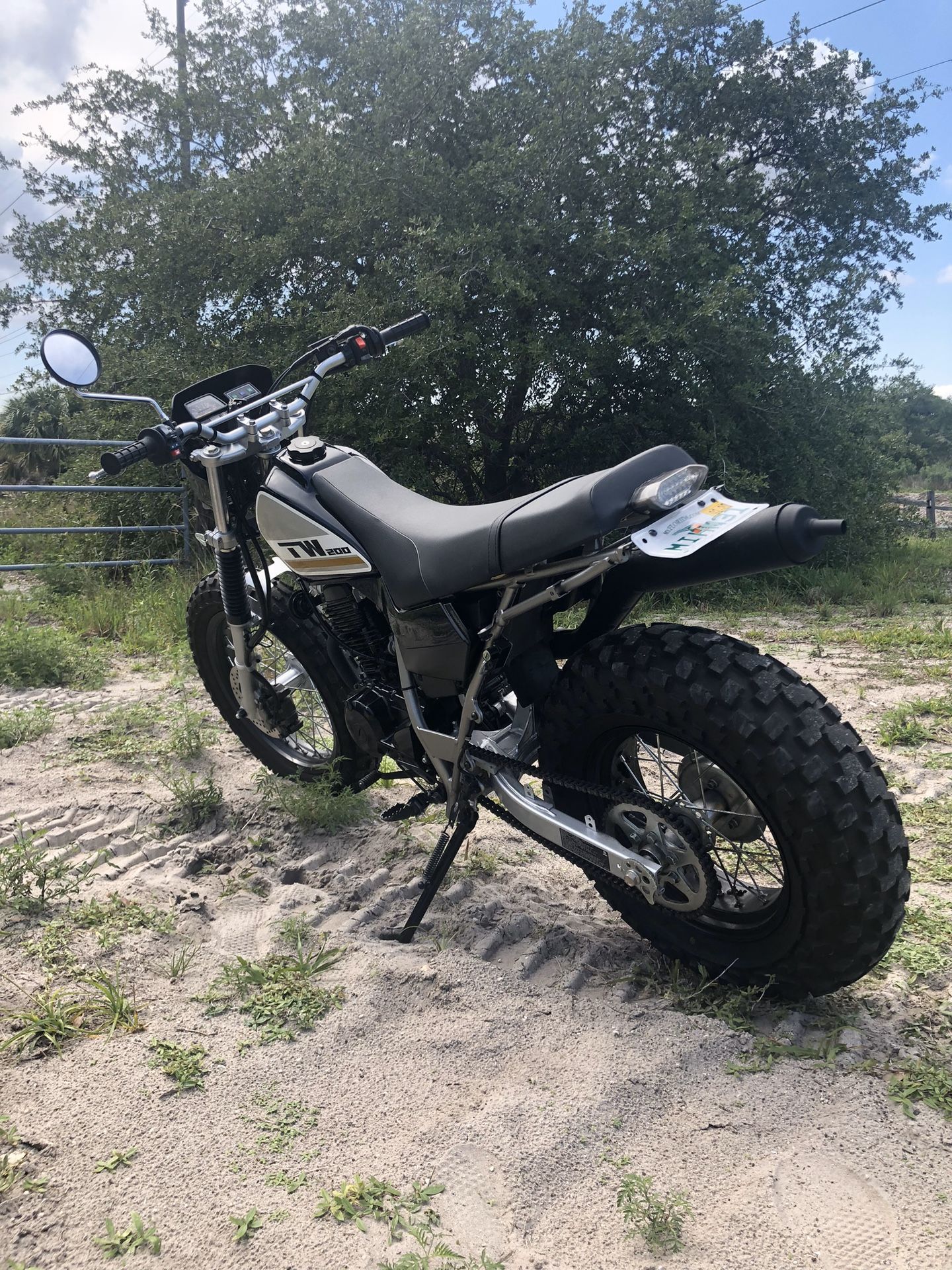 2019 Yamaha TW200 (low miles)