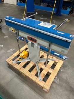 Baileigh magnetic 4’ box and pan break