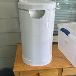 Diaper Genie