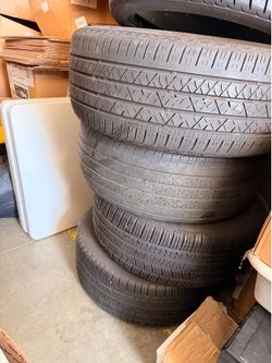 Tesla model x 20” wheels and tires 265/45/20
