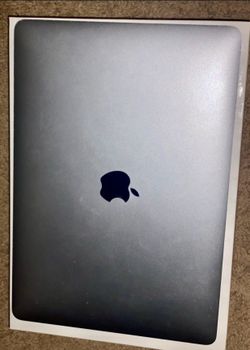 MacBook Air 13- Inch 2018