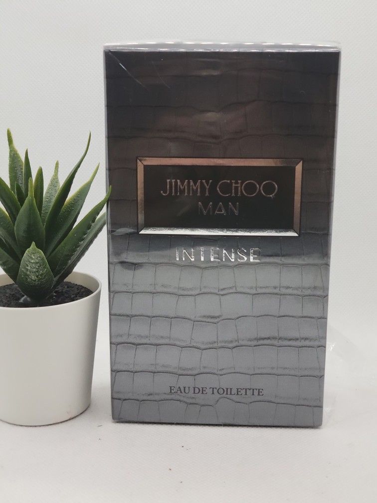 Jimmy Choo
Man Intense Eau de Toilette
3.3 fl