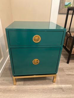 3 night stand