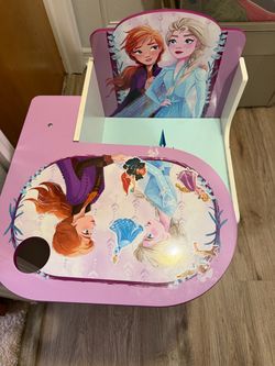 Frozen Desk