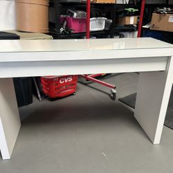 Make Up Table Dressing Table
