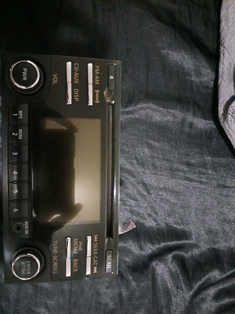 Nissan Altima Radio